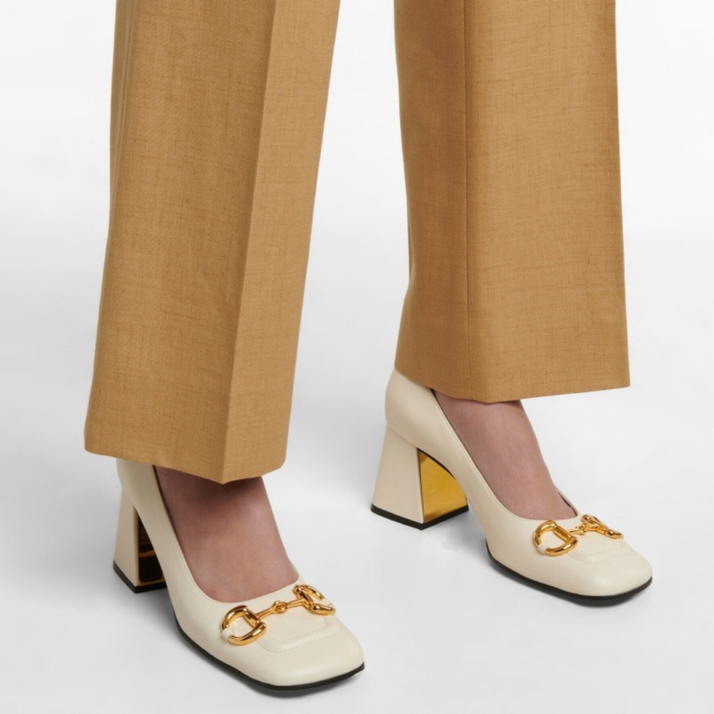 Gucci White Leather Horsebit Block Heels with Square Toe, Size 39, Gold Hardware
